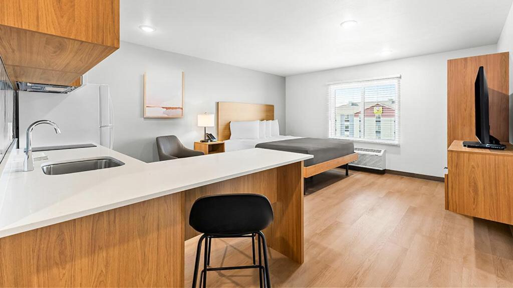 Livaway Suites Tri-Cities-Ричленд Экстерьер фото