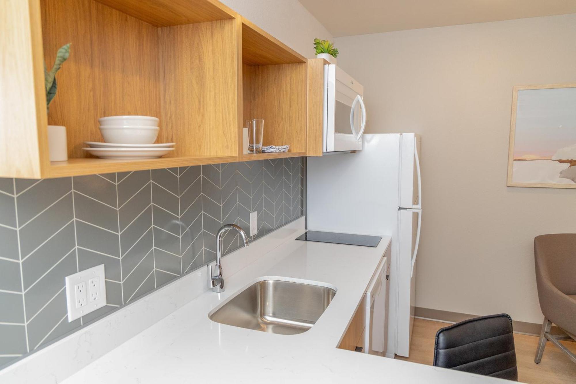Livaway Suites Tri-Cities-Ричленд Экстерьер фото